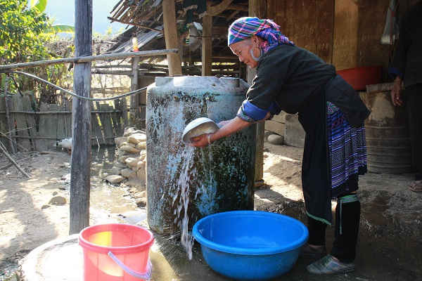 Hiện nay nhiều địa phương ở vùng sâu, vùng xa của tỉnh Yên Bái đã được sử dụng nước sạch hợp vệ sinh