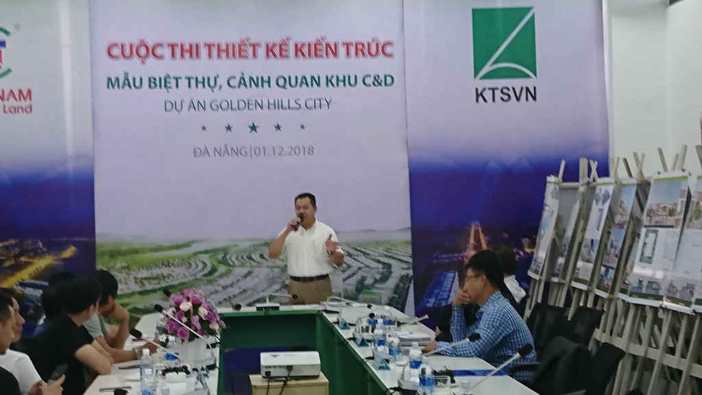 Ông Nguyễn Tâm Tiến – Tổng GĐ Trungnam Group phát biểu tại cuộc thi