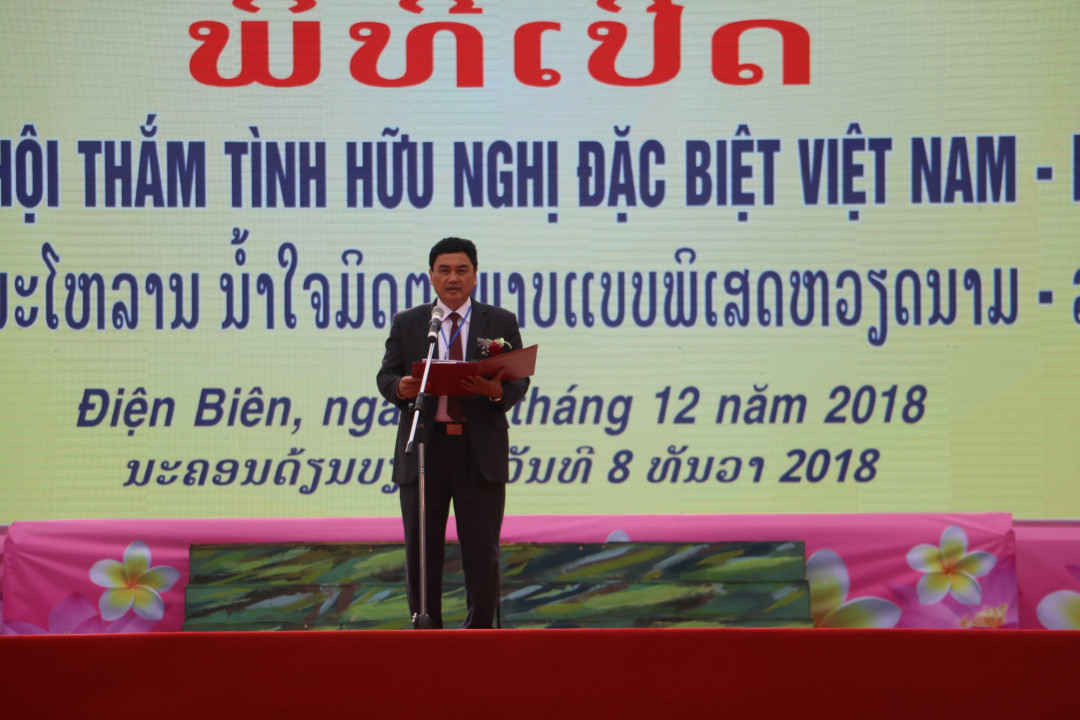 Đồng chí Lê Văn Quý, Phó Chủ tịch UBND tỉnh Điện Biên phát biểu tại Ngày hội