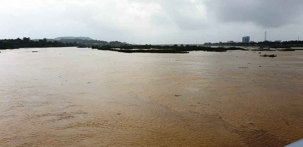 Mực nước các sông trên địa bàn tỉnh Quảng Ngãi đang xuống chậm