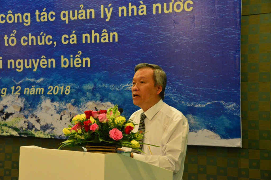 Ông Đoàn Quang Sinh- Cục trưởng Cục quản lý khai thác biển và hải đảo phát biểu tại Hội thảo