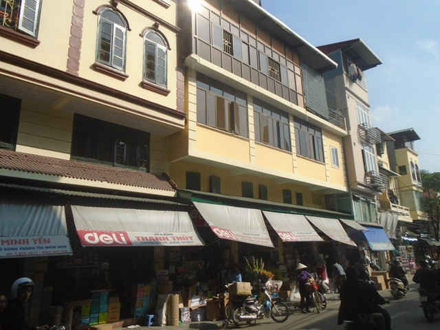 Hàng loạt tuyến phố cũ được thay áo mới tại Hà Nội