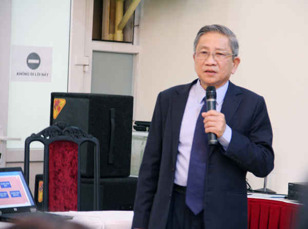GS Nguyễn Minh Thuyết, Tổng Chủ biên chương trình GDPT trả lời câu hỏi của các PV