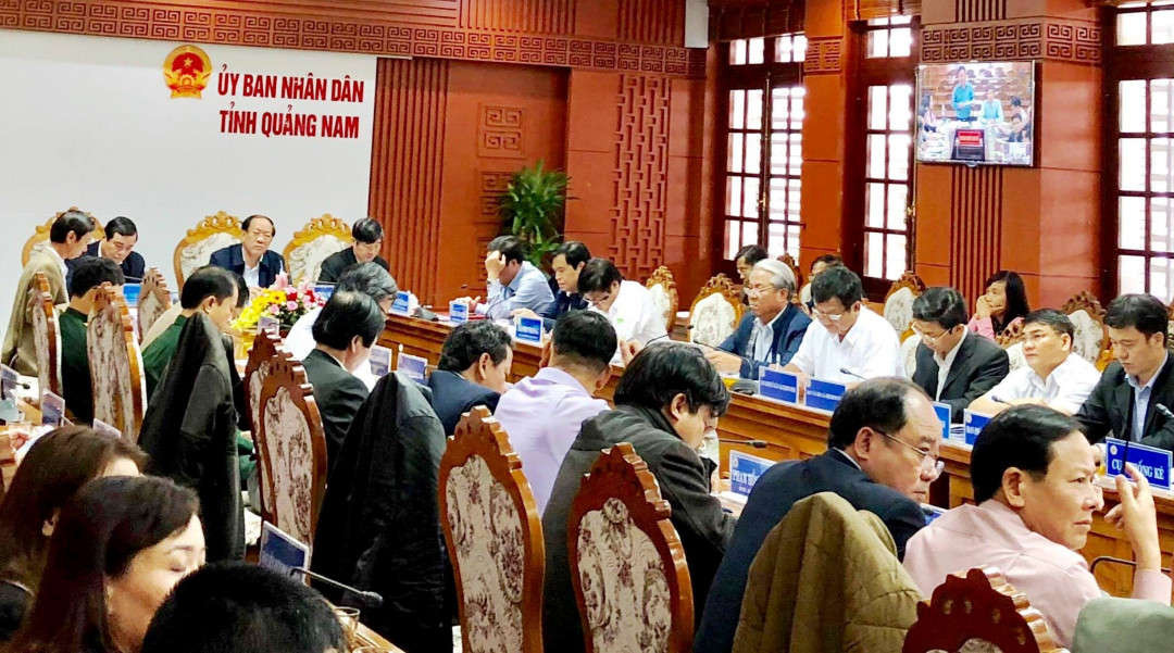 Hội nghị trực tuyến đánh giá công tác chỉ đạo điều hành, tình hình phát triển kinh tế - xã hội năm 2018 và triển khai Chương trình công tác năm 2019 của tỉnh Quảng Nam (ảnh: Linh Chi)