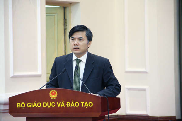 Ông Bùi Văn Linh, Phó Vụ trưởng phụ trách Vụ Giáo dục Chính trị và Công tác HSSV, Bộ GD&ĐT phát động cuộc thi “Giao thông học đường” lần thứ 4 năm học 2018 – 2019