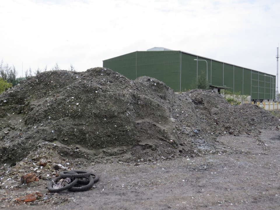 Hiện tỉnh Quảng Nam chỉ có một nhà máy sản xuất phân compost xử lý rác sinh hoạt tại phường Cẩm Hà (TP. Hội An) với công suất thiết kế 55 tấn/ngày
