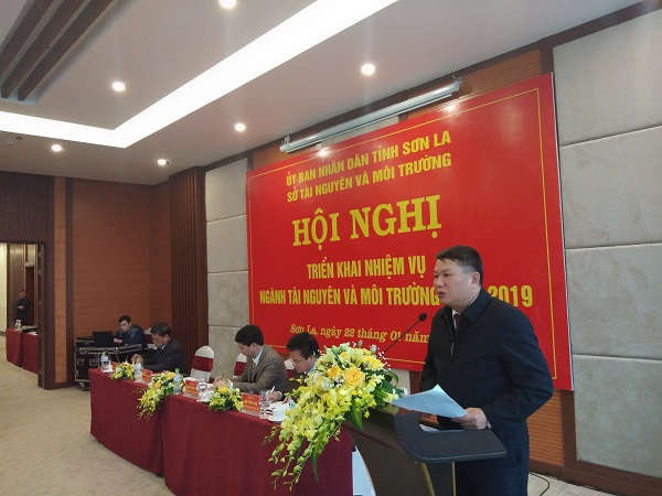 Ông Lò Minh Hùng – Phó Chủ tịch UBND tỉnh Sơn La phát biểu chỉ đạo hội nghị