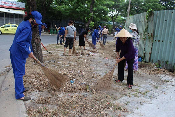 1. Đà Nẵng triển khai kế hoạch tổng dọn vệ sinh môi trường trên địa bàn thành phố đón Tết nguyên đán Kỷ Hợi 2019