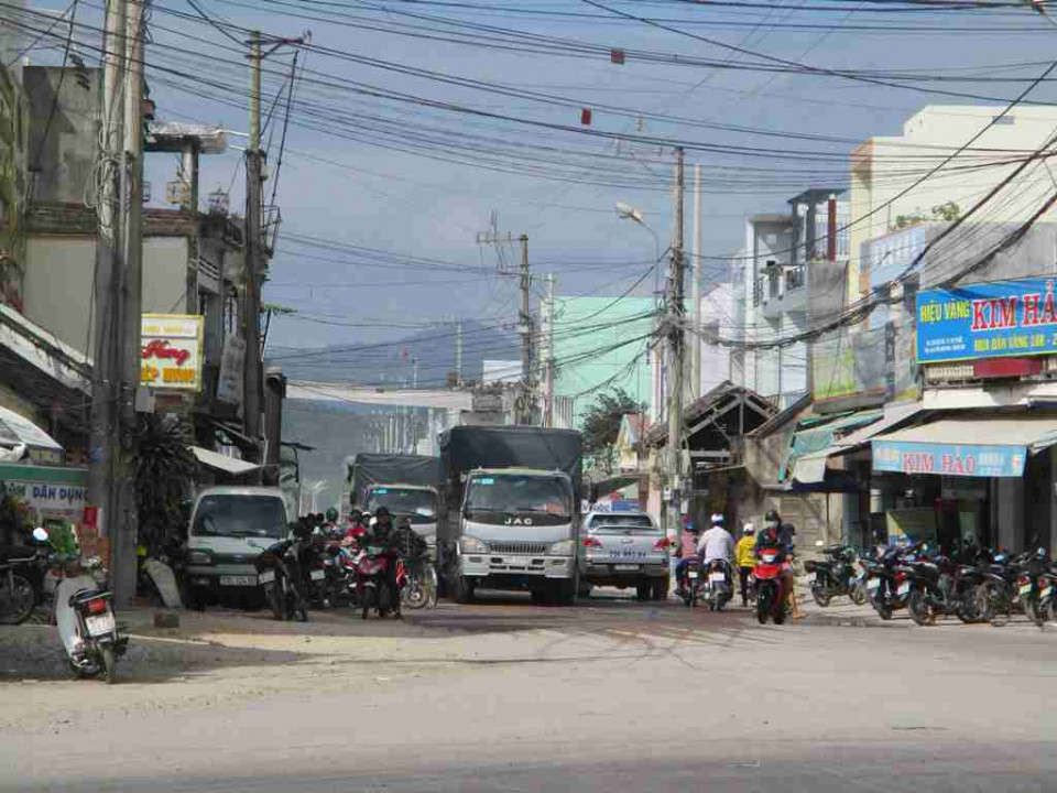 Dự án nâng cấp, mở rộng tỉnh lộ ĐT640 trên trục đường Đào Tấn thị trấn Tuy Phước, huyện Tuy Phước chậm trễ gây bức xúc trong nhân dân 