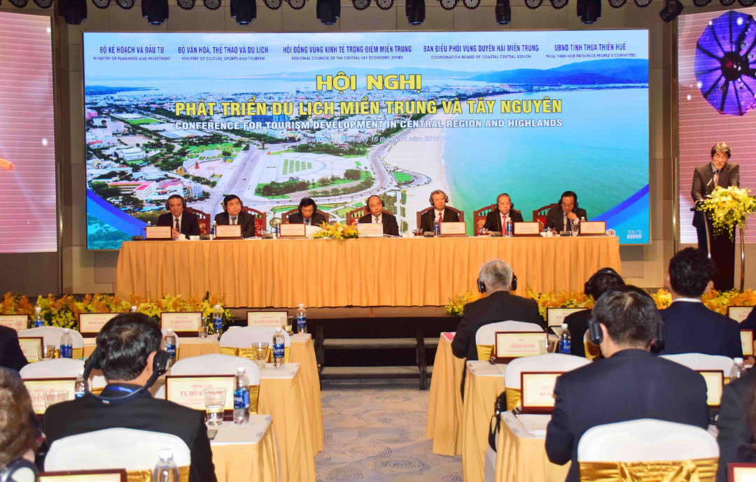 Thủ tướng Chính phủ Nguyễn Xuân Phúc chủ trì “Hội nghị phát triển du lịch miền Trung - Tây Nguyên” diễn ra tại Huế