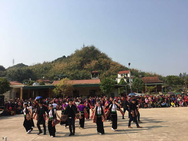 Lễ hội Hoa ban thành phố Sơn La hấp dẫn du khách
