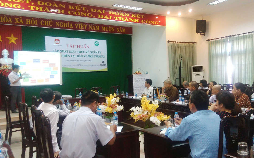 Một buổi tập huấn cập nhật kiến thức về quản lý rủi ro thiên tai, bảo vệ môi trường tại Thừa Thiên Huế