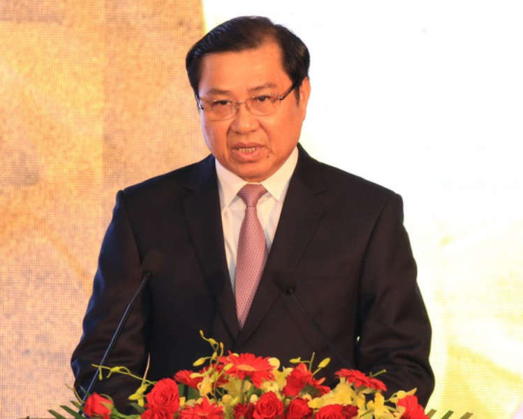 Chủ tịch UBND TP. Đà Nẵng nhấn mạnh, năm 2019 là năm có ý nghĩa quyết định quan trọng trong việc thực hiện Nghị quyết Đại hội lần thứ XXI của Đảng bộ thành phố