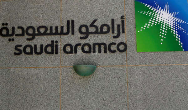 Logo của Saudi Aramco tại trụ sở Aramco ở Dhahran, Ả Rập Xê Út vào ngày 23/5/2018. Ảnh: Ahmed Jadallah