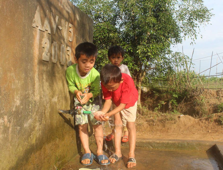 'Giữ sạch nguồn nước vì sức khỏe cộng đồng' - Một trong những thông điệp của hoạt động của tỉnh Điện Biên trong chuỗi các hoạt động hưởng ứng Ngày Nước thế giới 22/3/2019