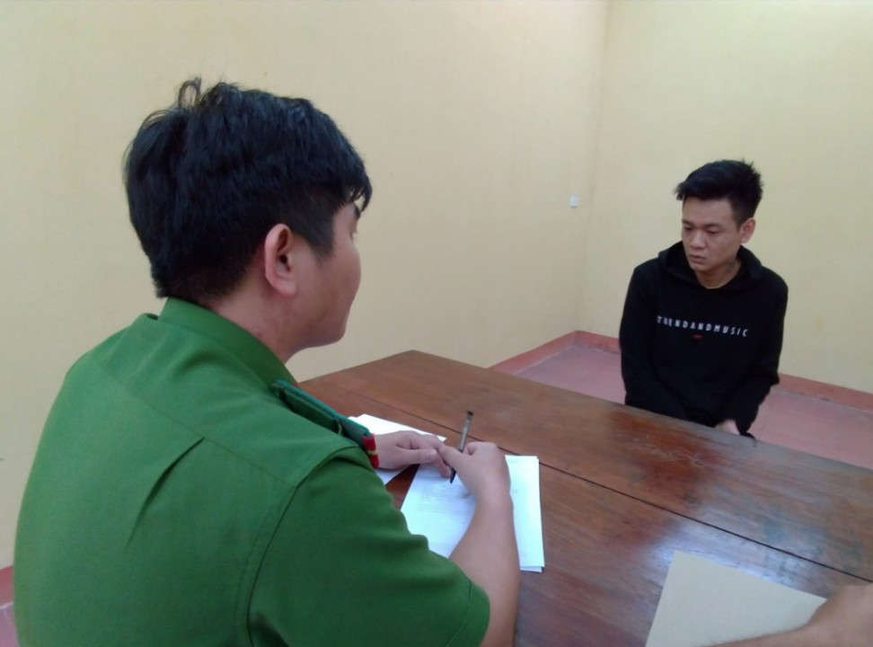 Đối tượng Nguyễn Việt Phong tại cơ quan điều tra