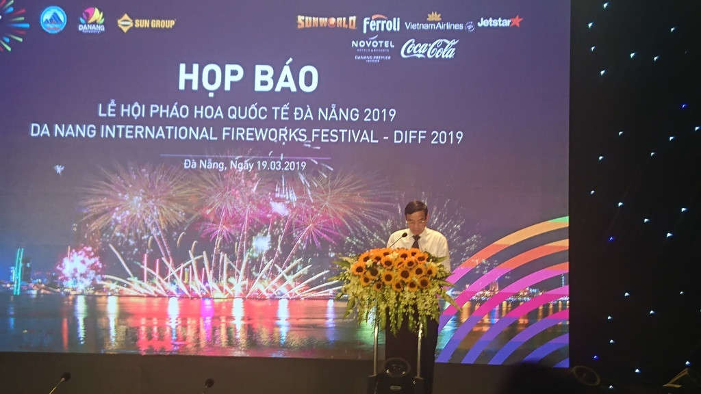 Ông Lê Trung Chinh - Phó Chủ tịch UBND TP. Đà Nẵng, Trưởng Ban tổ chức DIFF 2019 phát biểu tại buổi họp báo