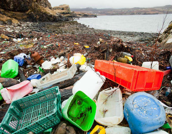 Xử lý rác thải nhựa đại dương là vấn đề cấp bách trên toàn cầu