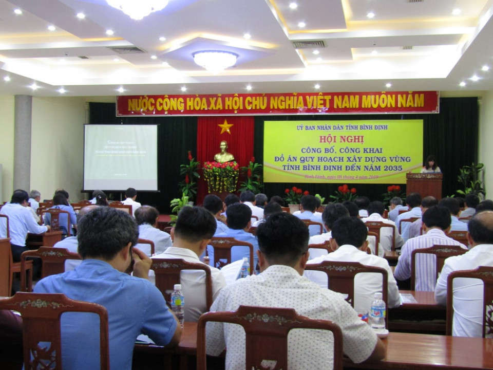 Quang cảnh Hội nghị công bố Quy hoạch xây dựng vùng tỉnh Bình Định đến năm 2035