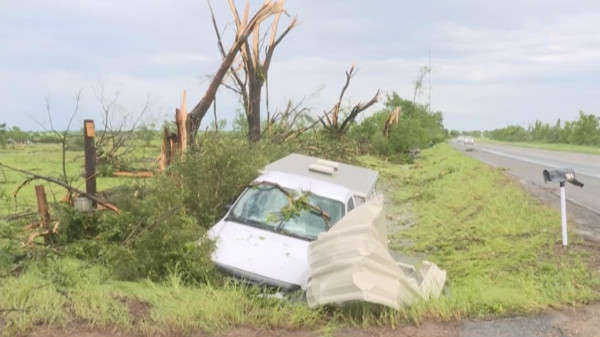 Thị trấn nhỏ ở Texas chịu thiệt hại nặng do bão càn quét