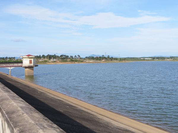 UBND tỉnh Quảng Nam yêu cầu UBND các huyện, thị xã, thành phố tổ chức kiểm tra, đánh giá mức độ an toàn của các hồ chứa trên địa bàn; các đơn vị quản lý hồ chứa kê khai an toàn đập, hồ chứa nước…
