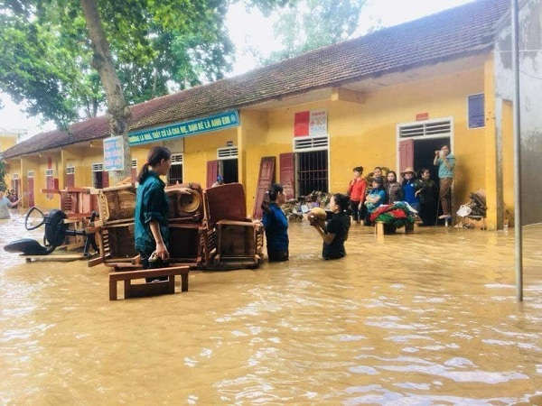 Nhiều vùng ở tận huyện Con Cuông cũng bị ngập nặng