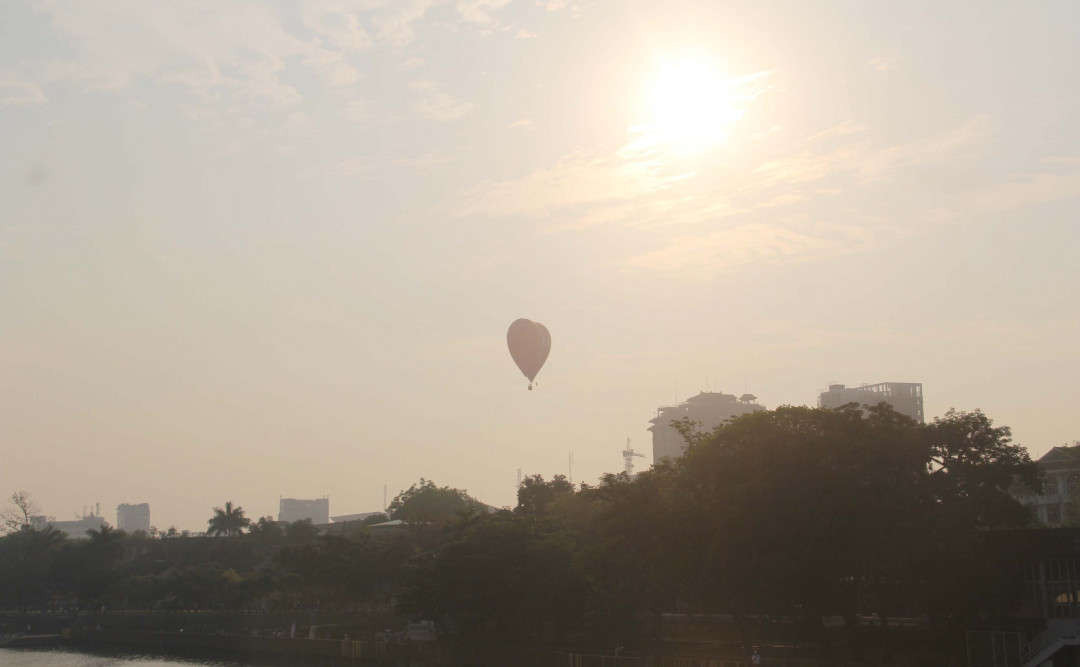 Những “quả bóng bay” khổng lồ trên bầu trời Cố đô Huế, mang đến cho người dân và du khách những trải nghiệm thú vị