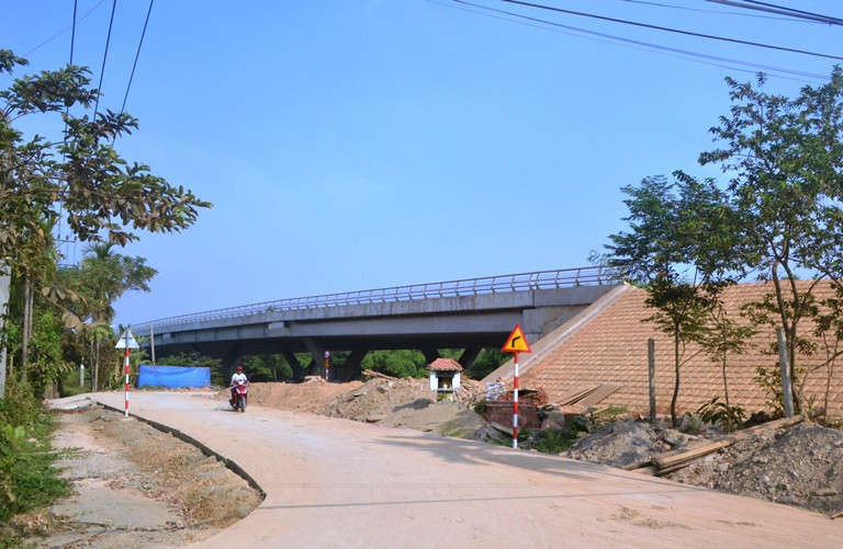 Dự án đường vành đai Hòa Phước-Hòa Khương cắt ngang đường liên thôn An Trạch