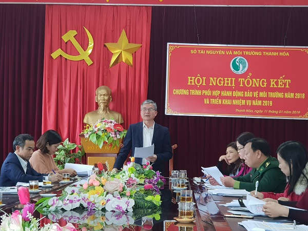 Ông Lê Văn Bình, Chi cục trưởng Chi cục Môi trường Thanh Hóa chủ trì Hooijj nghị Tổng kết công tác phối hợp BVMT