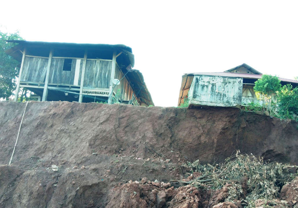 Nhiều hộ dân tại huyện Sìn Hồ, tỉnh Lai Châu nằm trong vùng có nguy cơ sạt lở.