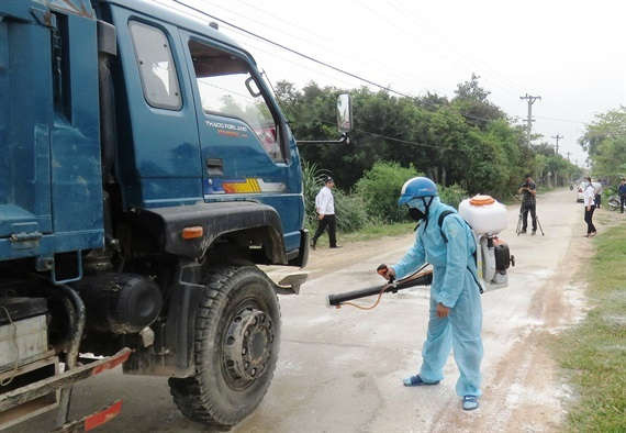 Để ngăn ngừa dịch lây lan, huyện Duy Xuyên đã thành lập 4 tổ chốt chặn tại địa phương