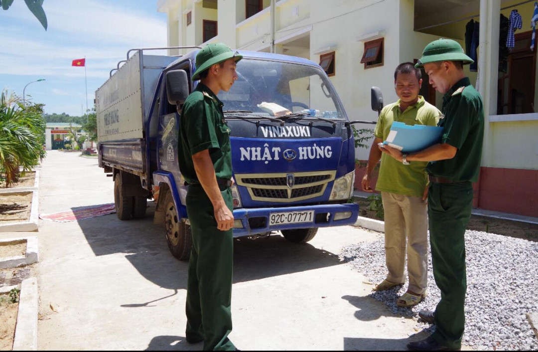 Tang vật vi phạm bị lực lượng chức năng phát hiện và thu giữ