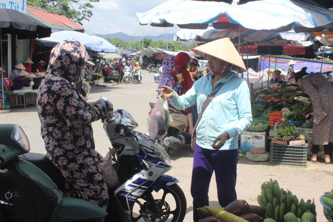Hiện trên địa bàn tỉnh Điện Biên vẫn chưa có nhiều sản phẩm thay thế các sản phẩm từ nhựa và túi nilon.