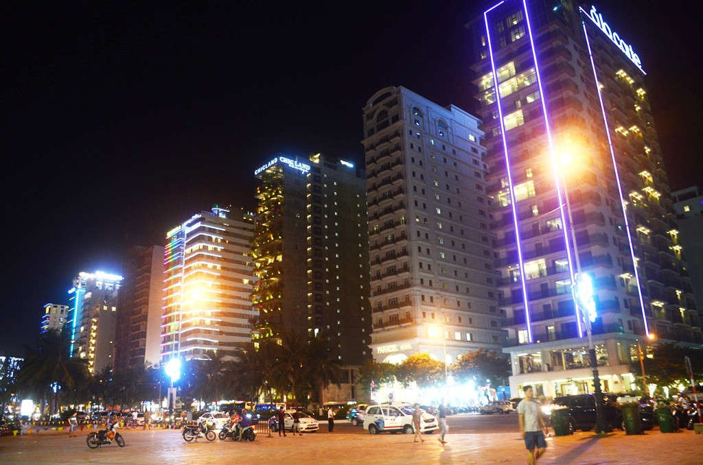 Mức tiêu thụ điện năng trong nhóm ngành thương nghiệp, khách sạn tại Đà Nẵng chiếm tỷ trọng lớn