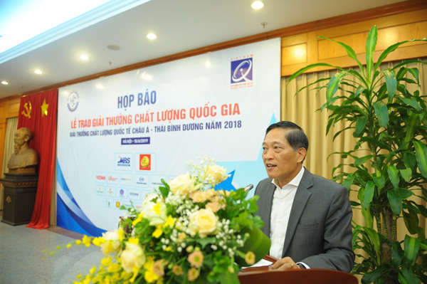 Ông Trần Văn Tùng, Thứ trưởng Bộ Khoa học và Công nghệ, Chủ tịch Hội đồng Quốc gia về GTCLQG phát biểu khai mạc buổi Họp báo