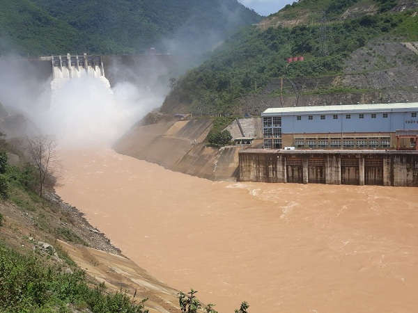 Vấn đề thủy điện tiếp tục là đề tài “nóng” tại các cuộc tiếp xúc cử tri ở Nghệ An