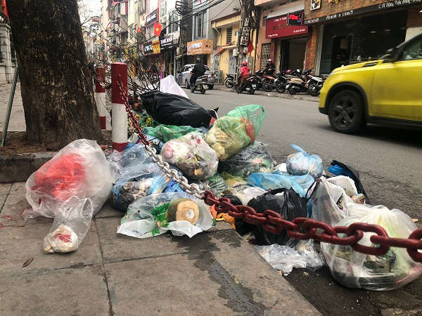 Xóa nạn xả rác – Câu chuyện ý thức tại Hà Nội