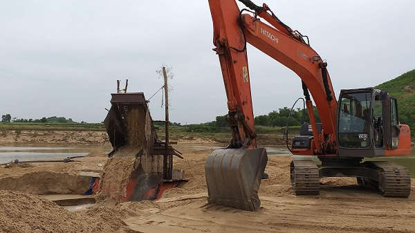 Hàng loạt DN khai thác cát, sỏi ở huyện Tân Kỳ tồn tại nhiều sai phạm