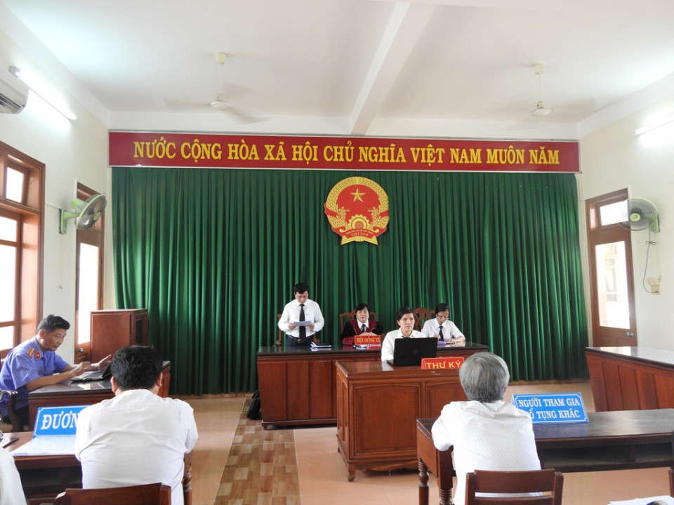 TAND tỉnh Quảng Ngãi tuyên án sơ thẩm Bản án số 09/2019/HC-ST ngày 26/7/2019 V/v khiếu kiện Quyết định giải quyết khiếu nại trong lĩnh vực quản lý đất đai