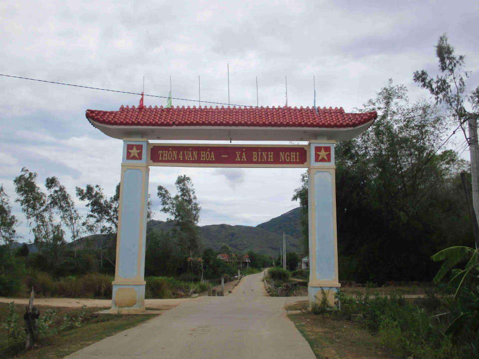 Người dân ở thôn 3, 4, xã Bình Nghi phản đối Công ty TNHH Chăn nuôi Newhope Bình Định xây dựng dự án Trang trại heo giống công nghệ cao Newhope Bình Định