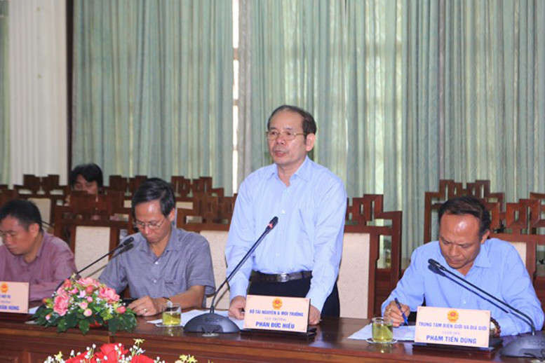Cục Đo đạc, Bản đồ và Thông tin địa lý Việt Nam - Bộ TN&MT làm việc với 2 tỉnh Thừa Thiên Huế và Quảng Trị trong việc phân chia địa giới hành chính