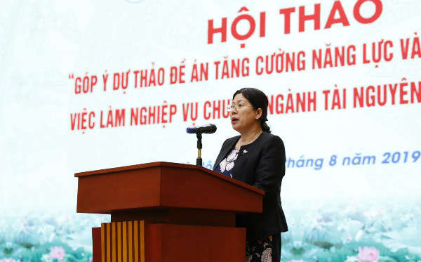 Thứ trưởng Nguyễn Thị Phương Hoa