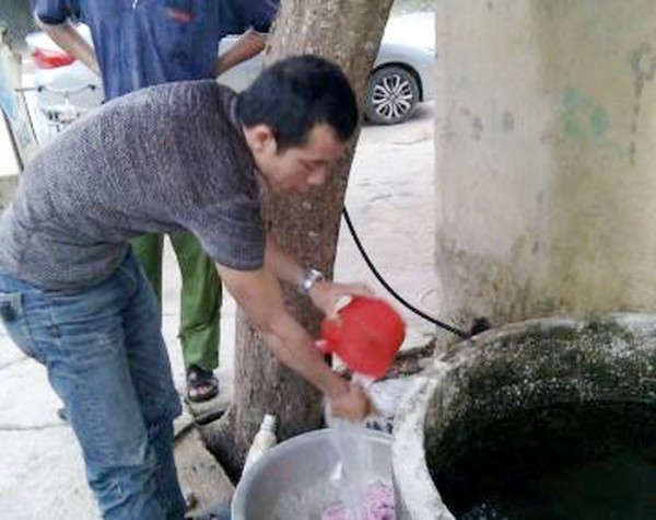 Xã đạt chuẩn NTM nhưng hàng trăm hộ dân xã Đức Lạng vẫn phải dùng nước không hợp vệ sinh sử dụng sinh hoạt