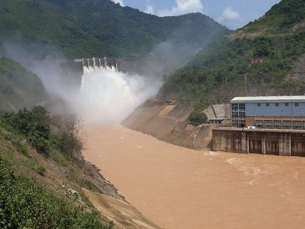 Thủy điện xả lũ gây nhiều hậu quả cho hạ lưu