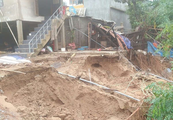 Sạt lở nghiêm trọng diễn ra tại xã Đức Hóa, huyện Tuyên Hóa sau khi nước lũ rút