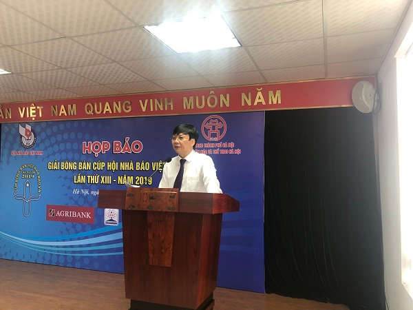 Phó Chủ tịch Thường trực Hội Nhà báo Việt Nam, Hồ Quang Lợi 