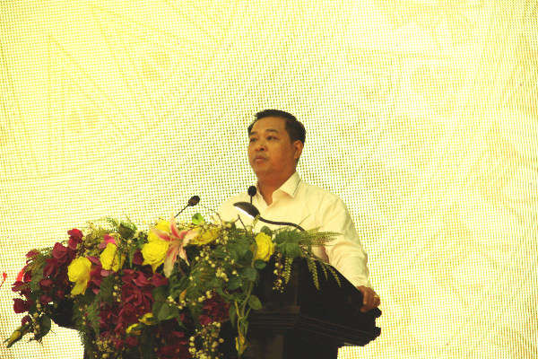 Ông Đinh Hồng Phong – Phó Chủ tịch UBND quận Hoàn Kiếm phát biểu 