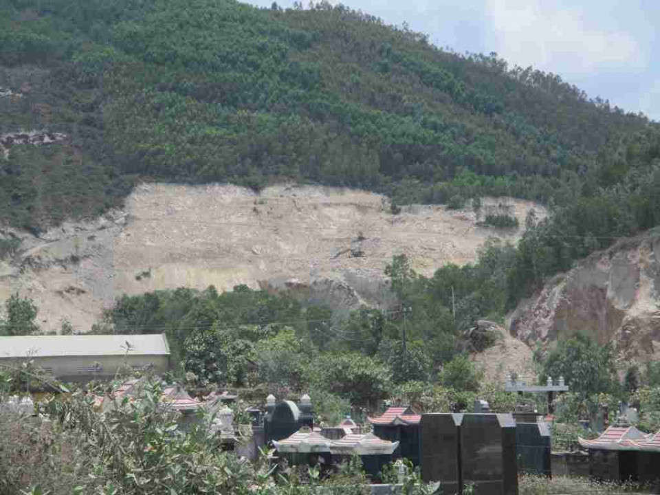 Doanh nghiệp khai thác đá tại núi Sơn Triều, phường Nhơn Hòa, thị xã An Nhơn