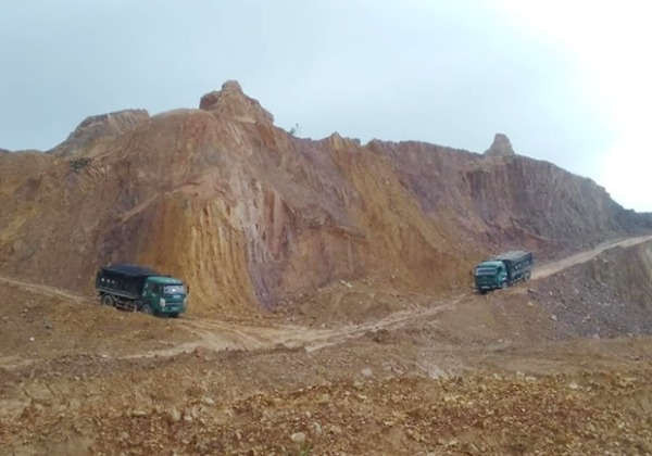 Điểm vật liệu đất san lấp được cấp phép tại xã Đức Đồng phục vụ dự án Thủy lợi Ngàn Trươi- Cẩm Trang