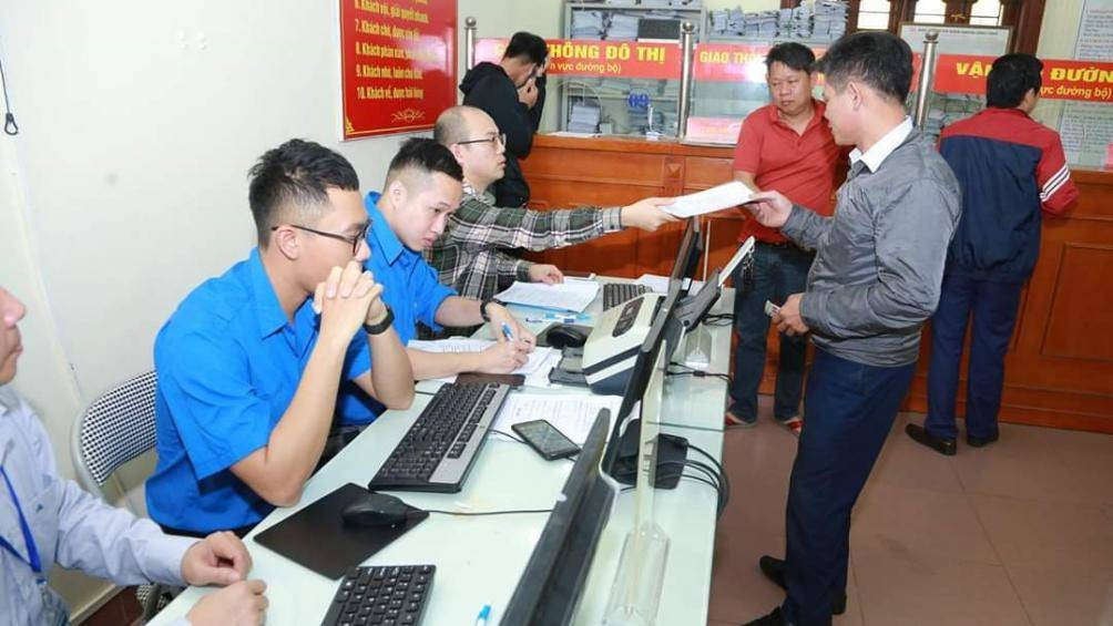 Hà Nội: Cấp đổi giấy phép lái xe trực tuyến mức độ 3